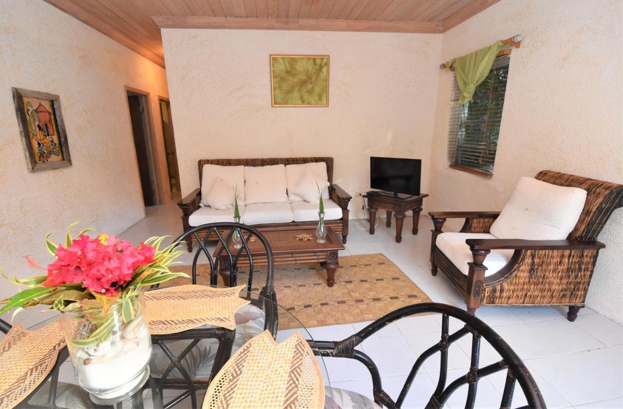 The Sugar Apple Lodging Dunmore Town Exteriör bild
